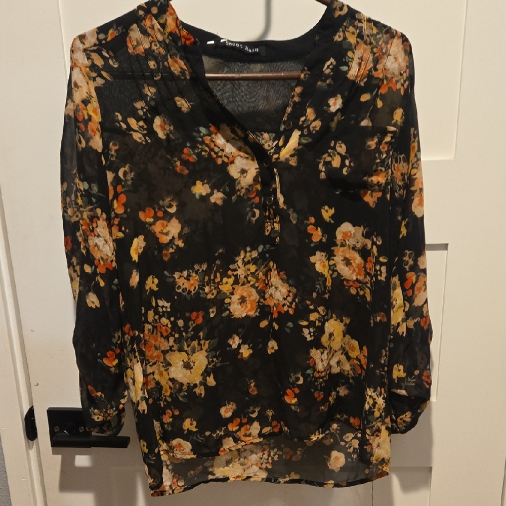 Sweet Rain Black Floral Blouse